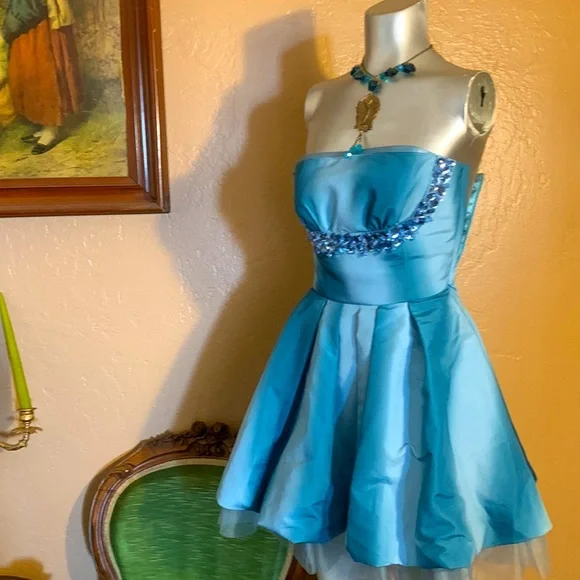 princess polly baby blue dress Ombre Short Dress w/ Collar Jacket 2-PIECE-COBALT-JOURNEY main image 1